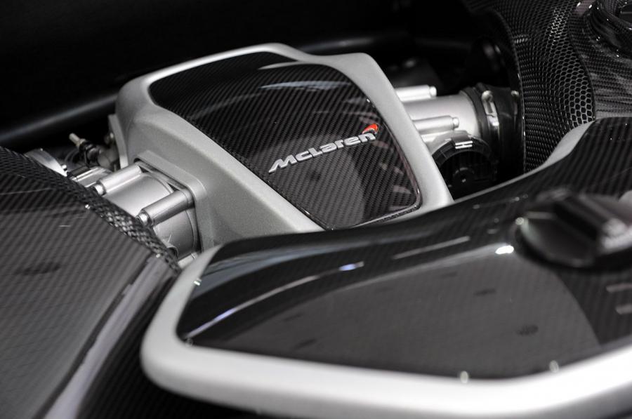  McLaren MP4-12C 2012 года  (фото 77 из 129)